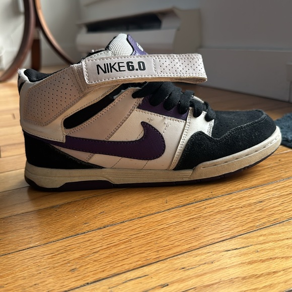 Nike 6.0 high top. Youth 5.5 - Picture 5 of 5